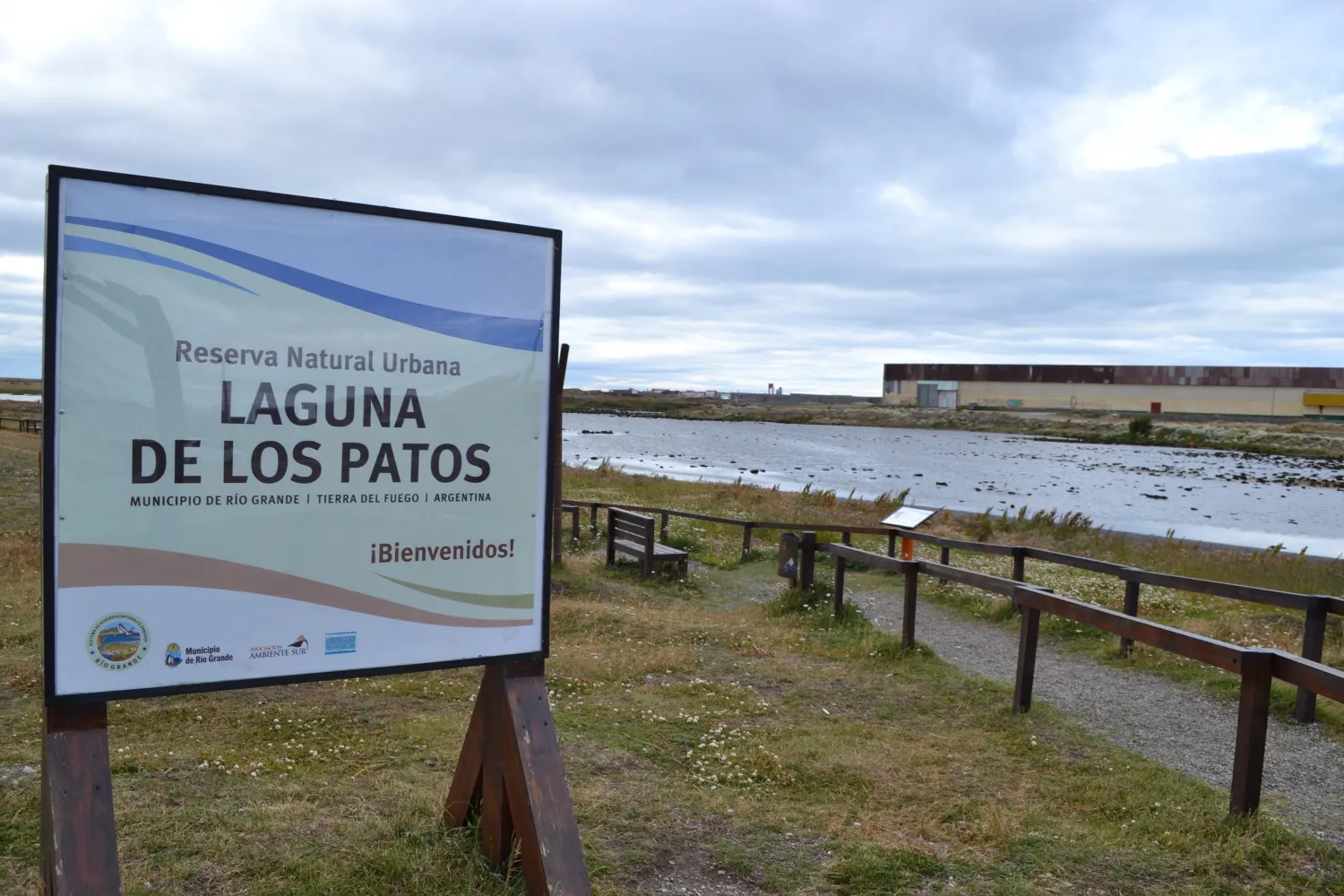 RESERVA NATURAL URBANA LAGUNA DE LOS PATOS
