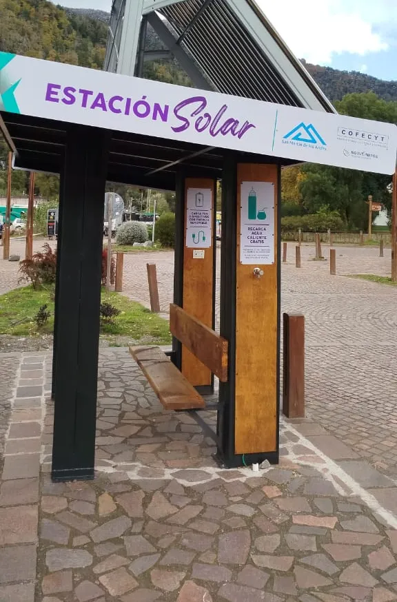 Estación Solar Costanera Lago Lacar